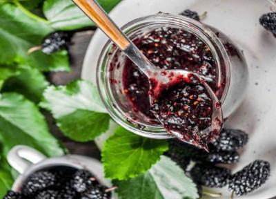 طرز تهیه مربای شاه توت خانگی، خوشمزه و خوش رنگ